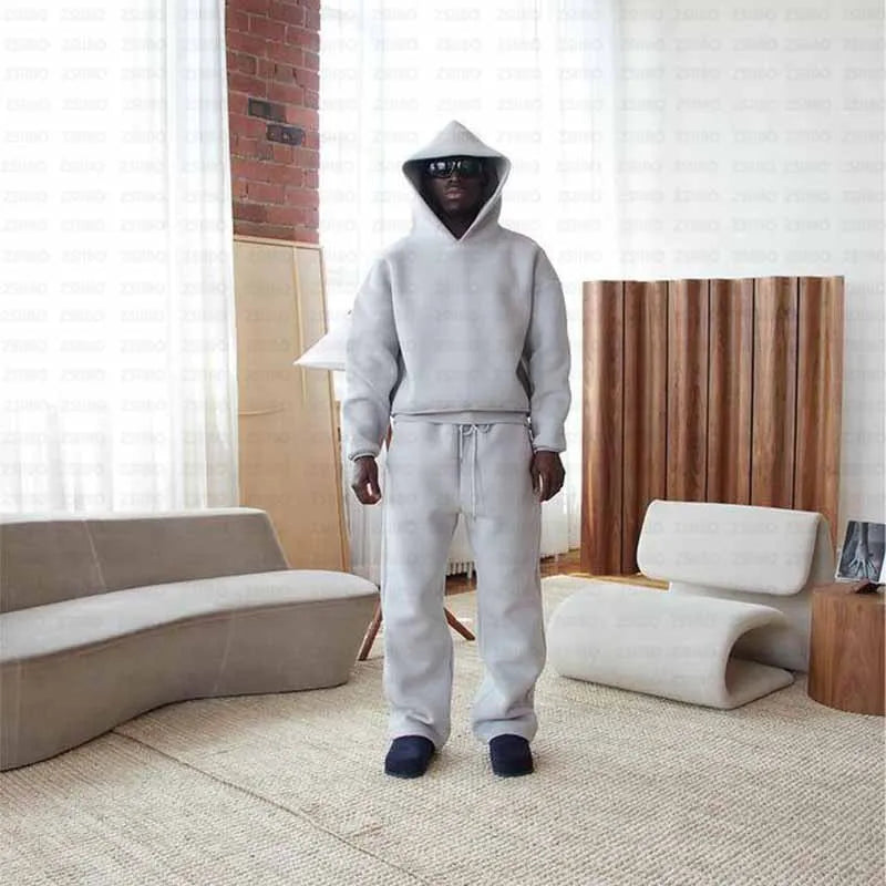 Fashion Hoodie & Sweatpants Set - THE OUTLET