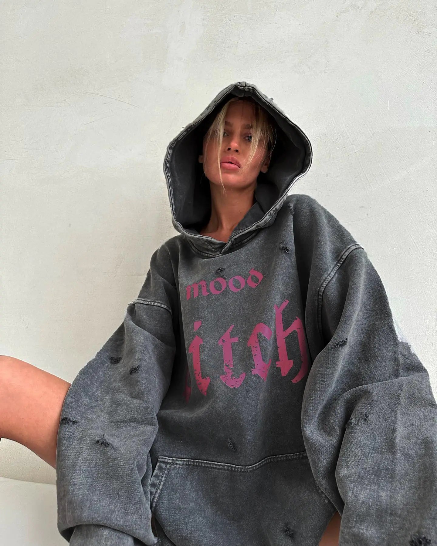 Womens Casual Washed Broken Print Hoodie - THE OUTLET
